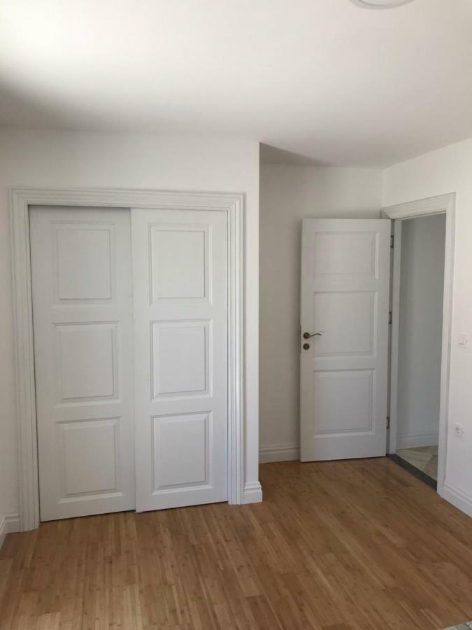 Apartment Mila Srima Bagian luar foto